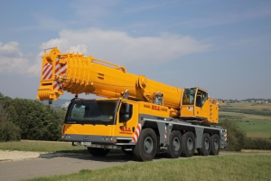 The ALL Family of Companies has strengthened its all-terrain crane fleet with the addition of five Liebherr ATs.
