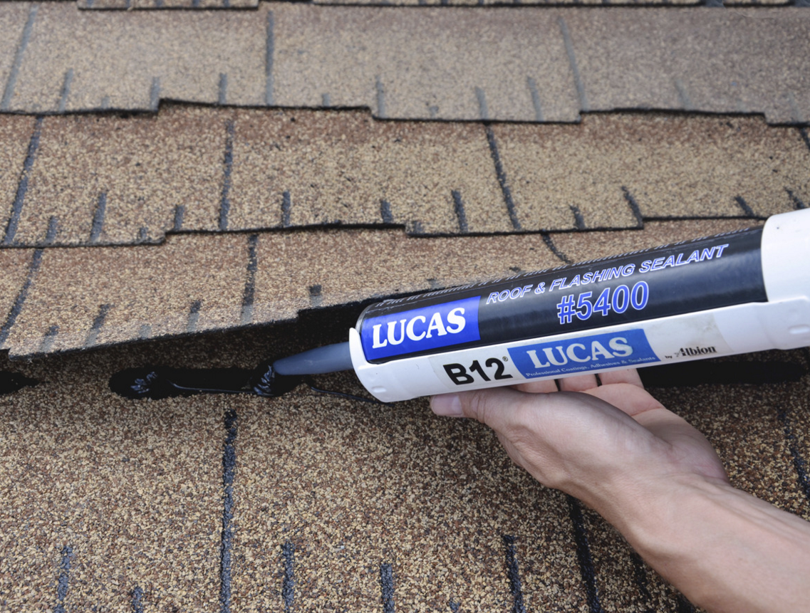 RM Lucas has partnered with Albion Engineering, a dispensing solutions manufacturer, to introduce three caulk guns for professional contractors: Lucas B-12 professional caulk gun, Lucas B-12Q quart caulk gun and Lucas B-26 cold-weather caulk gun.