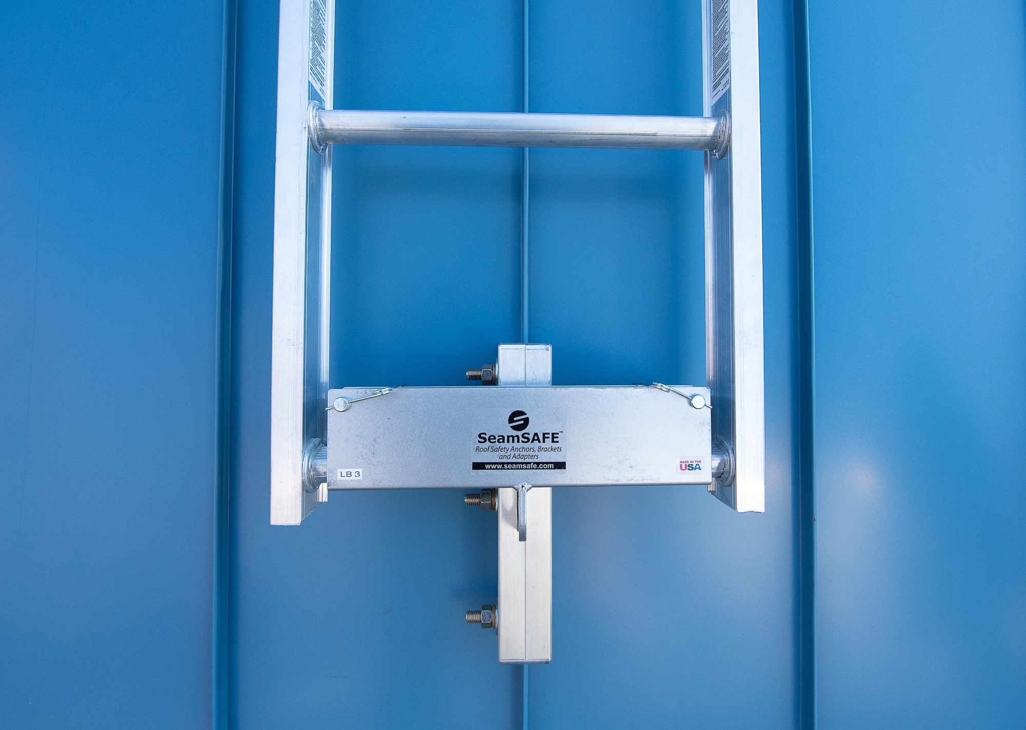SeamSAFE ladder attachment