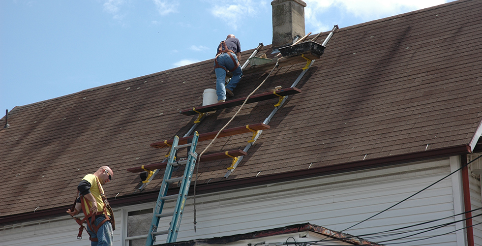 SteepSlope Roof Scaffold System – Safety Hoist Company